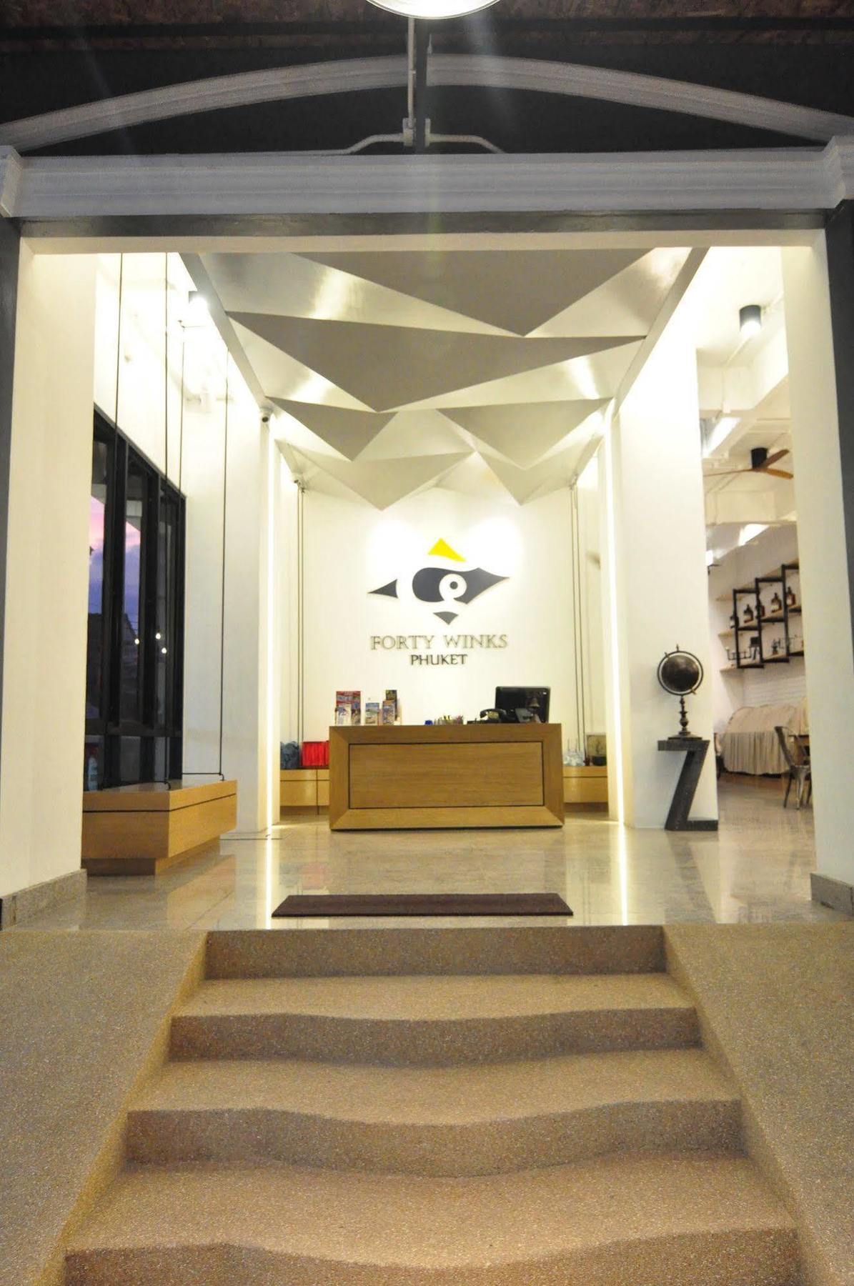 Forty Winks Phuket Hotel Patong Exterior foto